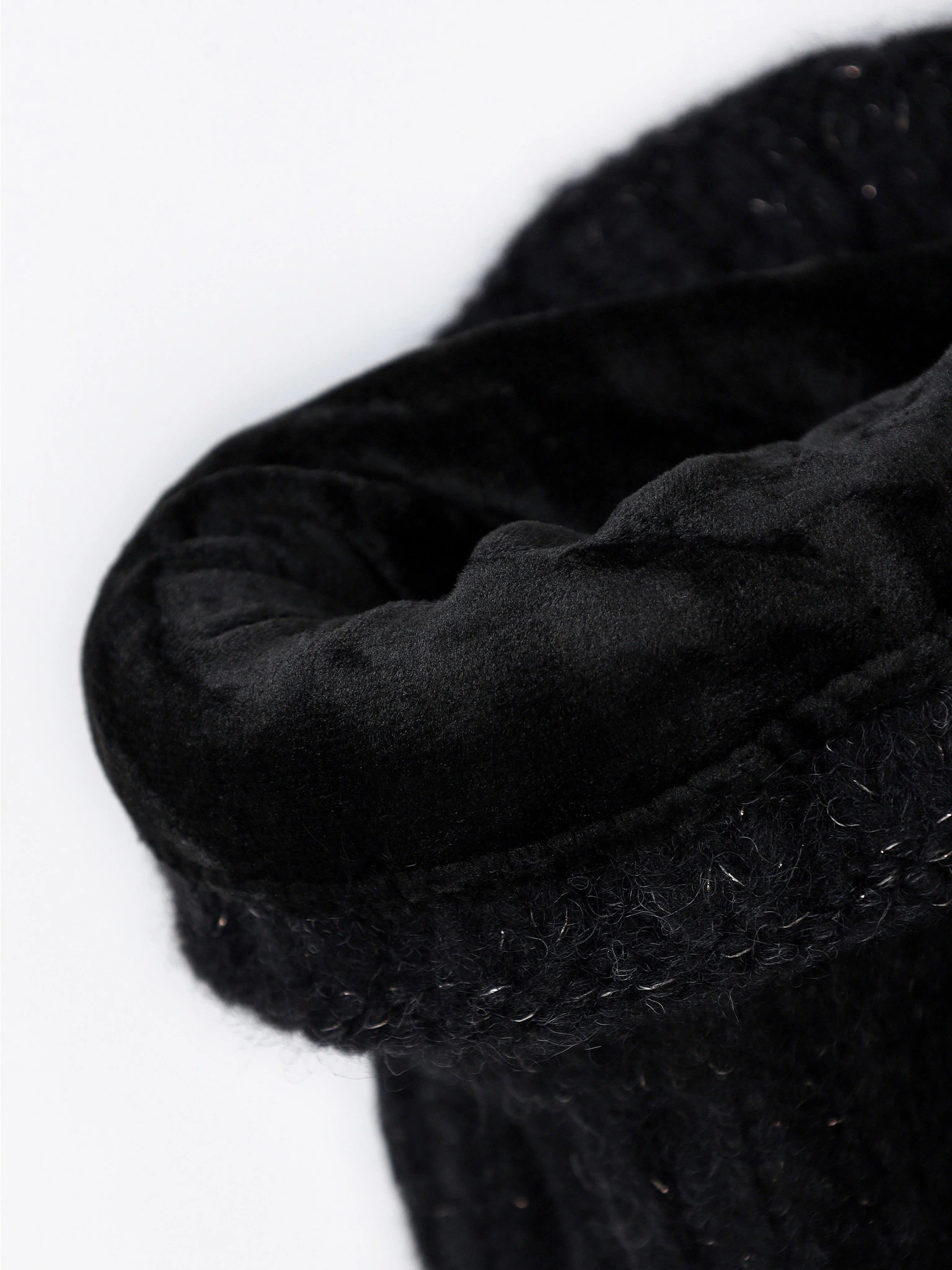 Шапка-бини из смесовой шерсти альпаки с отворотом в ассортименте